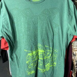 TMNT Lootwear Exclusive Green Adult 100% Cotton Graphic Tee T-Shirt SZ XL